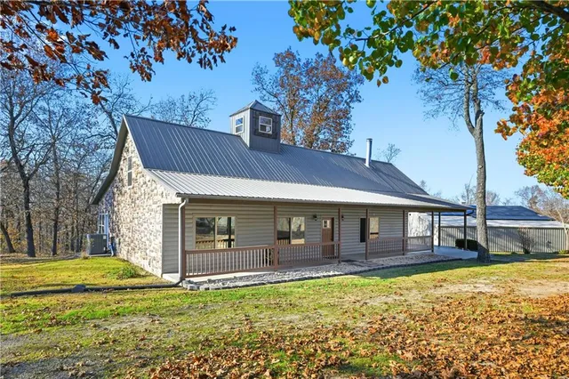 $800,000 | 55750 East 360 Road, Jay, OK 74344