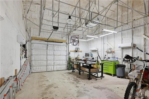 $795,000 | 55750 East 360 Road, Jay, OK 74346