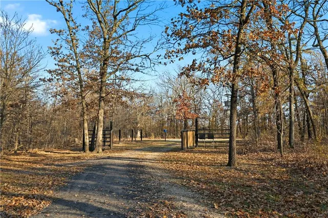 $800,000 | 55750 East 360 Road, Jay, OK 74344
