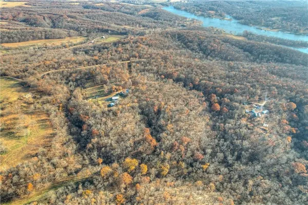 $795,000 | 55750 East 360 Road, Jay, OK 74346