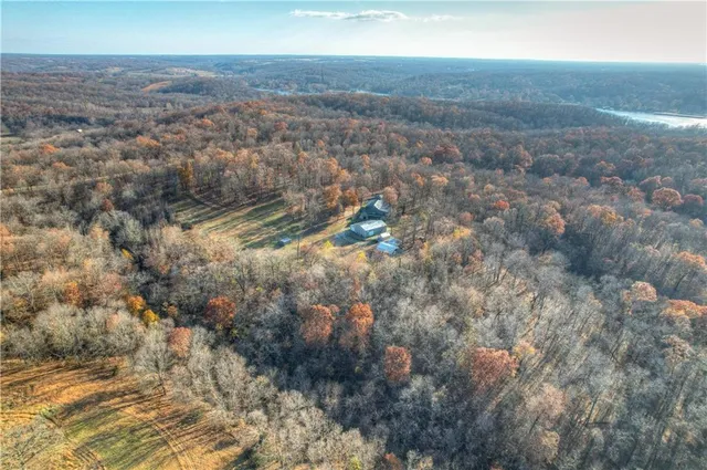 $800,000 | 55750 East 360 Road, Jay, OK 74344