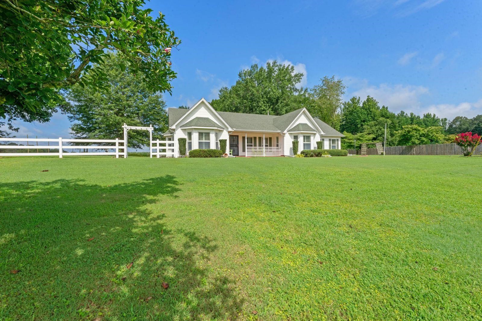 2700 Slayden Road Moscow, TN 38057 - Photo 1 of 24