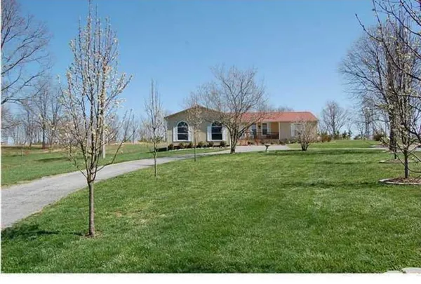 $264,900 | 552 Airport Avenue, Dunlap, TN 37327