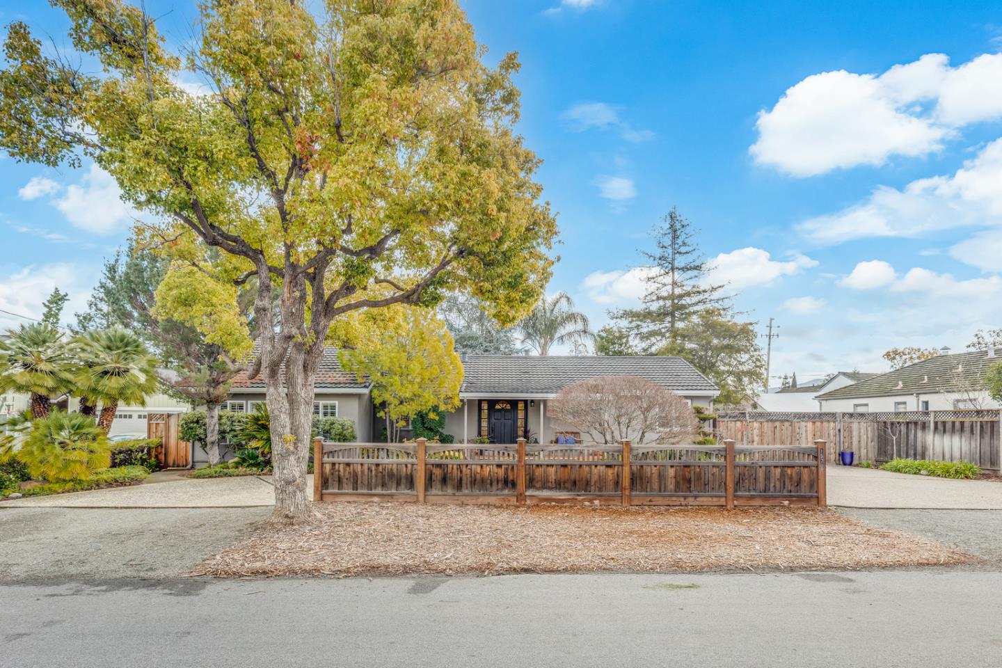 1570 Walnut Drive Campbell, CA 95008 - Photo 3 of 68