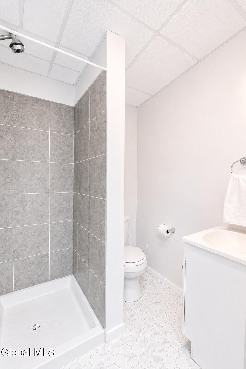 14 Young Road Middle Grove, NY 12850 - Photo 24 of 33 Bathroom 2