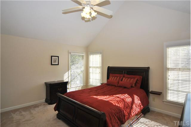 6 Bay Ridge Court Durham, NC 27707 - Photo 7 of 12 Photo 7