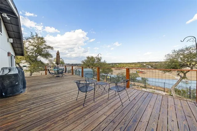 a view of a terrace with seating space