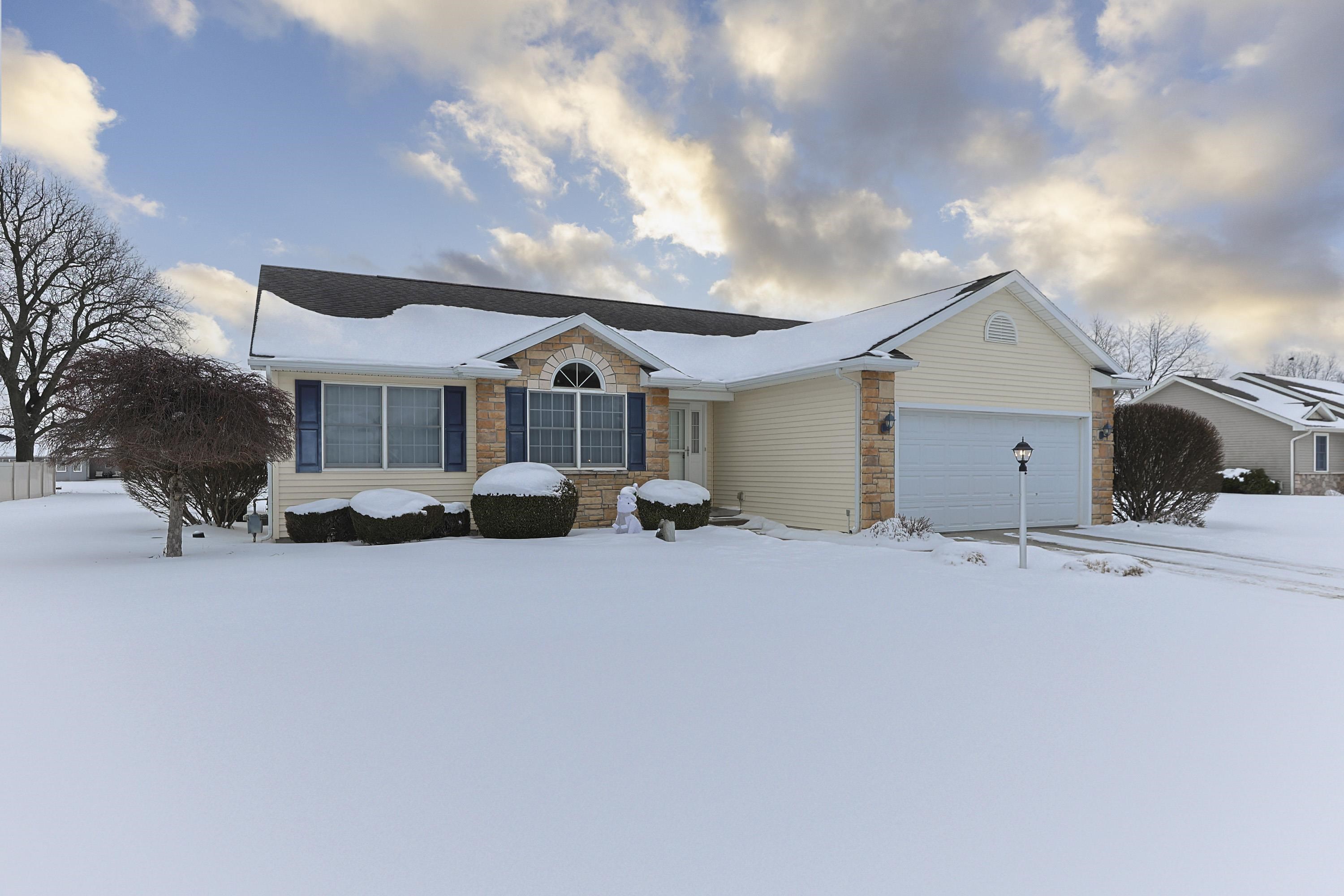 58124 Prairie Ridge Road Goshen, IN 46528 - Photo 1 of 36 Gallery Image 1