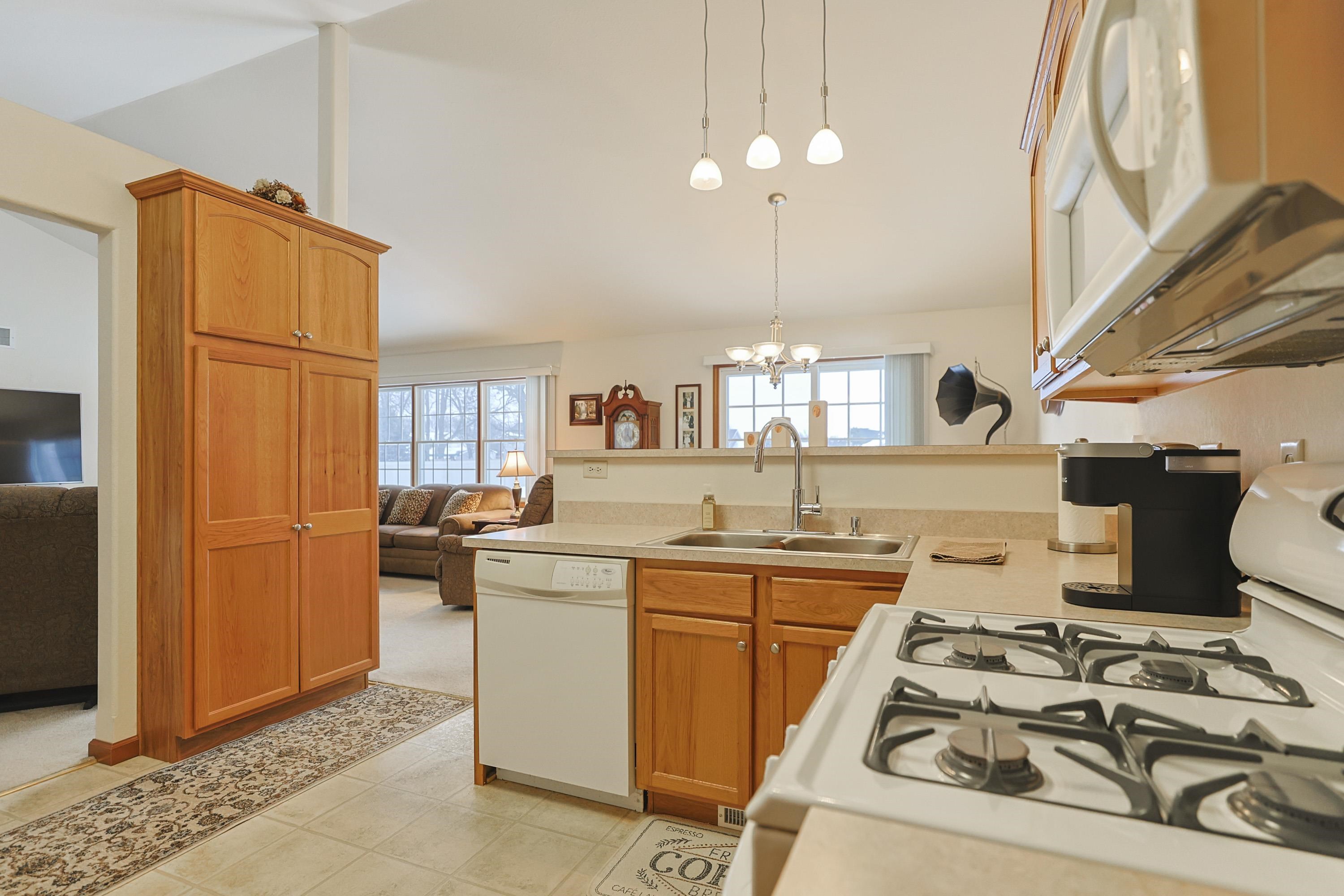 58124 Prairie Ridge Road Goshen, IN 46528 - Photo 13 of 36 Gallery Image 13