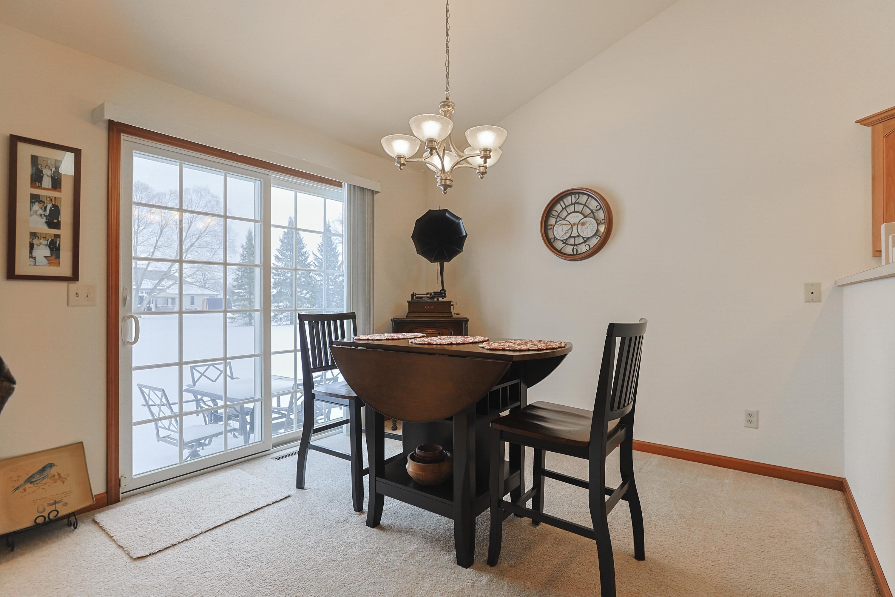 58124 Prairie Ridge Road Goshen, IN 46528 - Photo 8 of 36 Gallery Image 8
