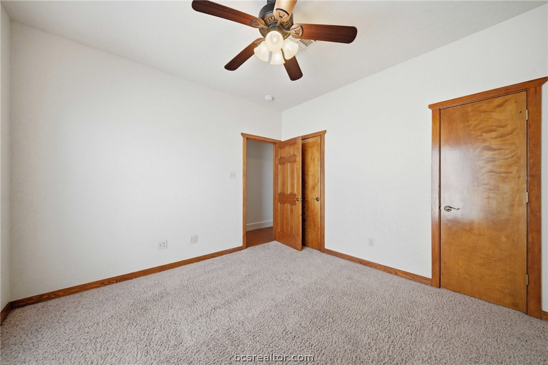 4366 Collette Lane Bryan, TX 77808 - Photo 18 of 37