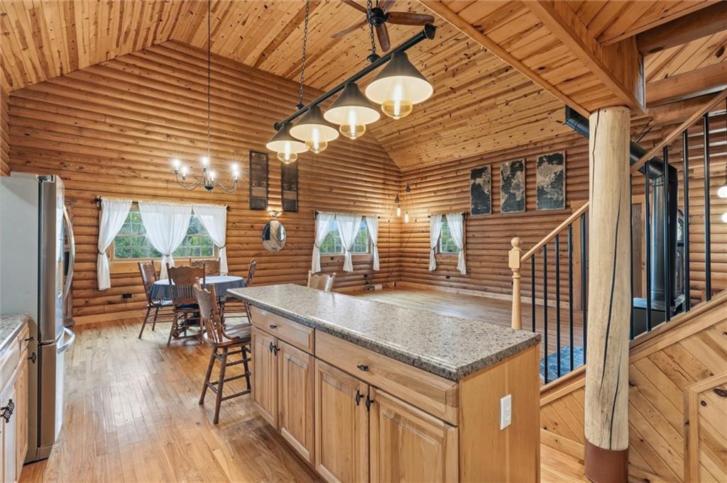 527 Little Creek Road Amity, PA 15311 - Photo 16 of 50