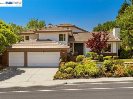 $1,749,998 | 11263 Rolling Hills Drive, Dublin, CA 94568