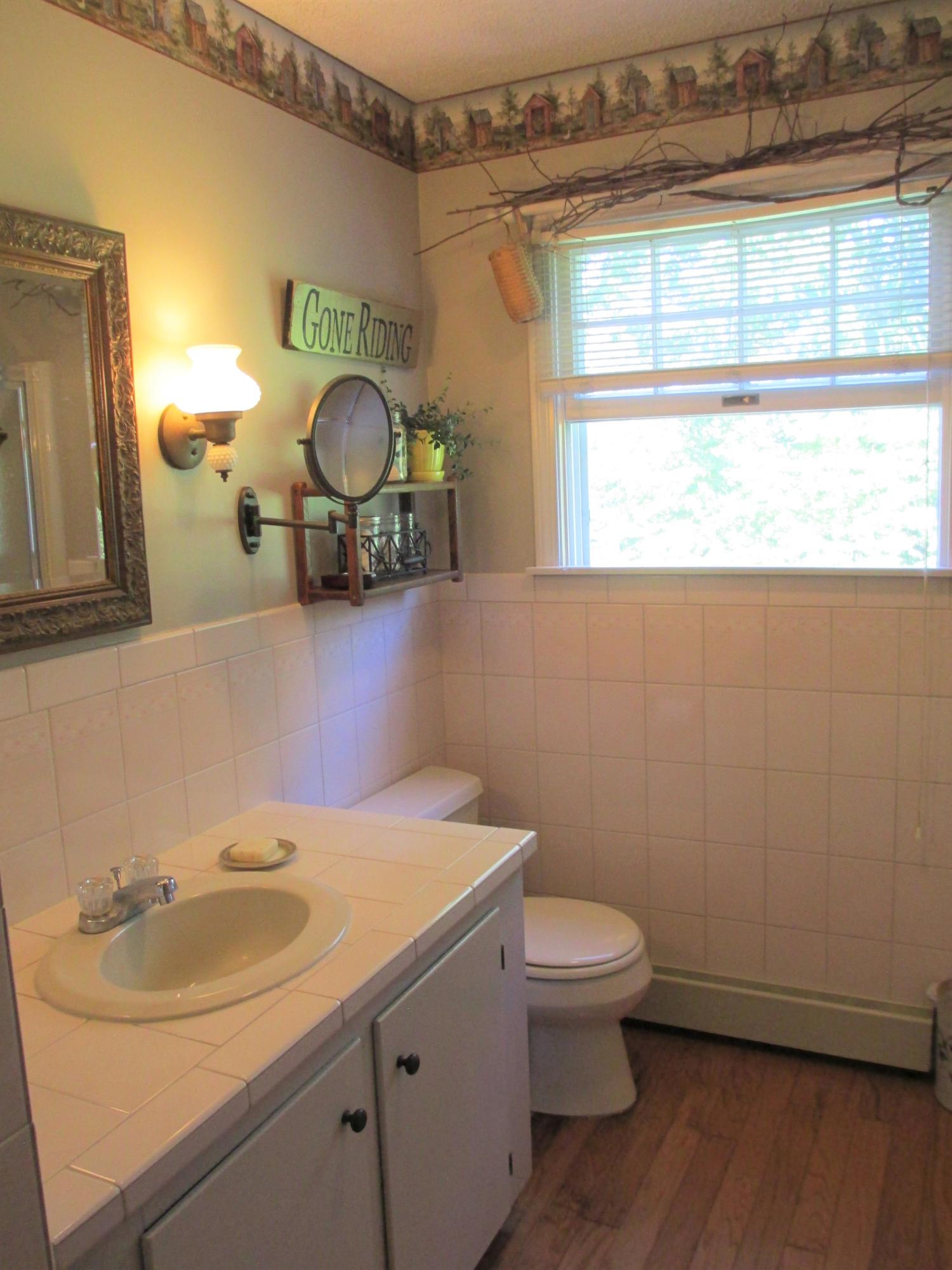 367 Temple Road Wilton, ME 04294 - Photo 16 of 29 IMG_1330 (002)