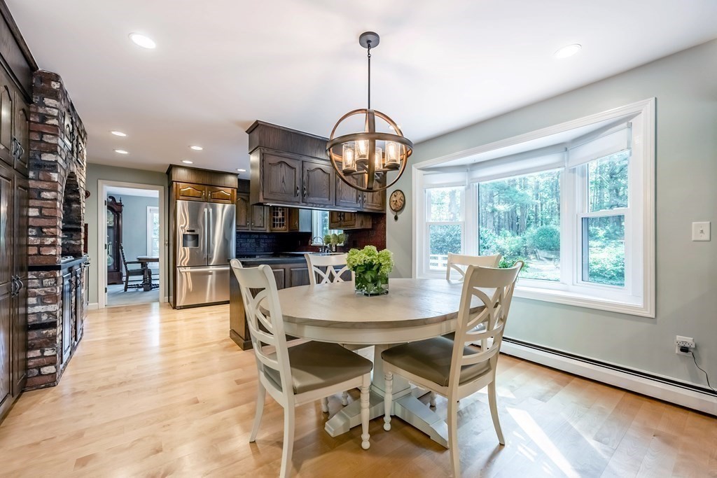 21 Mohawk Road Andover, MA 01810 - Photo 8 of 42 Gallery Image 8