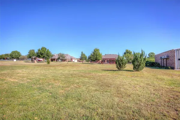 $464,900 | 1157 Zajic Drive, Terrell, TX 75160