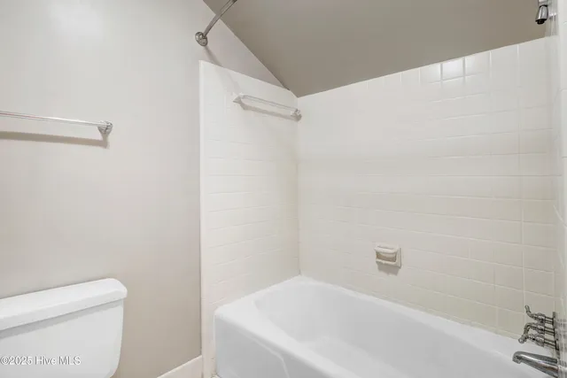 $464,000 | 1214 Sweetbriar Circle, Kinston, NC 28501