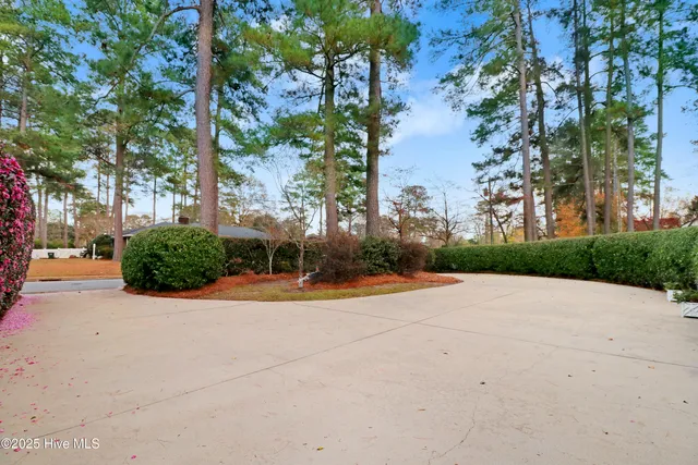 $464,000 | 1214 Sweetbriar Circle, Kinston, NC 28501