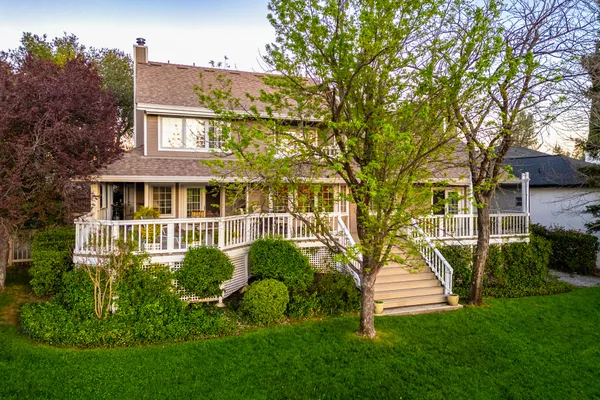 $659,900 | 6050 Gleneagles Court, Redding, CA 96003