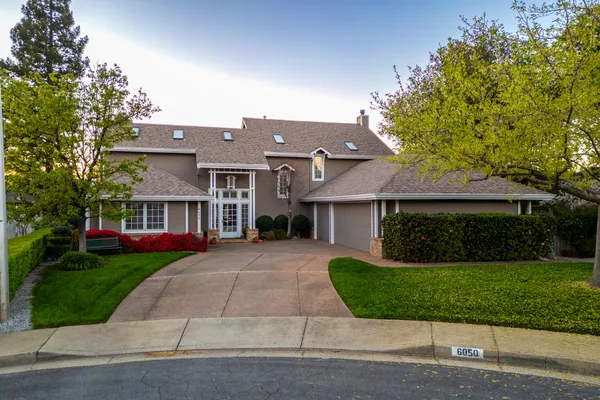 $659,900 | 6050 Gleneagles Court, Redding, CA 96003