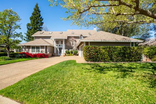 $659,900 | 6050 Gleneagles Court, Redding, CA 96003