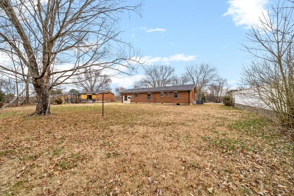 $1,395 | 144 West Park Drive, Clarksville, TN 37043