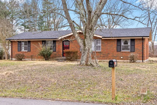 $1,395 | 144 West Park Drive, Clarksville, TN 37043