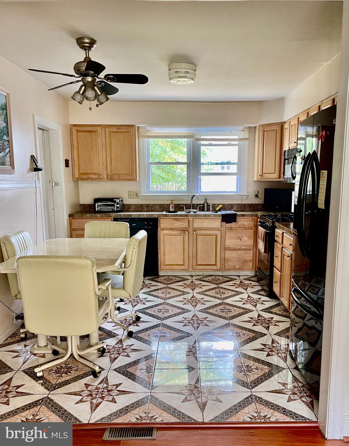 1005 Cedarbrook Road Cherry Hill, NJ 08034 - Photo 29 of 34