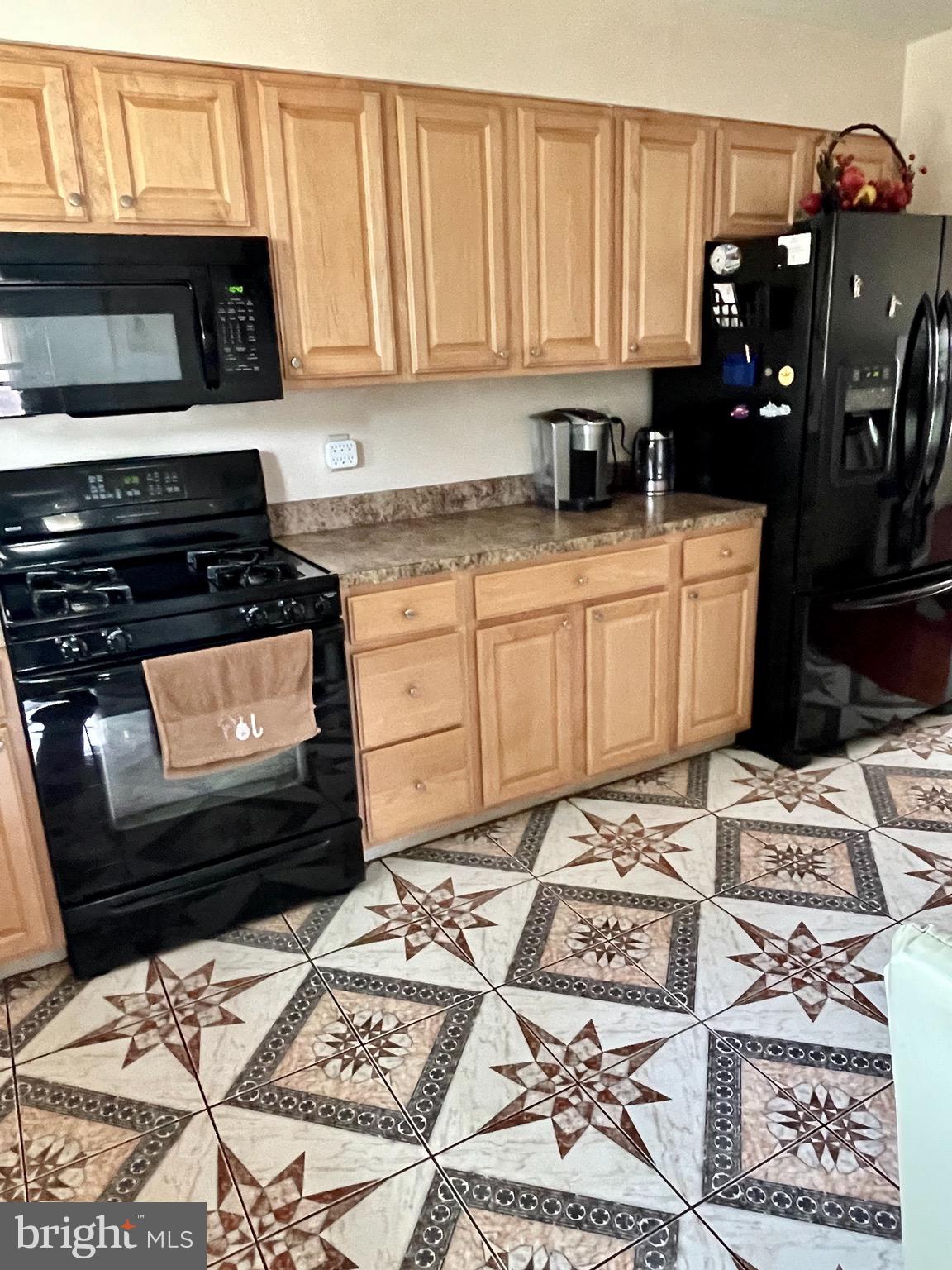 1005 Cedarbrook Road Cherry Hill, NJ 08034 - Photo 31 of 34