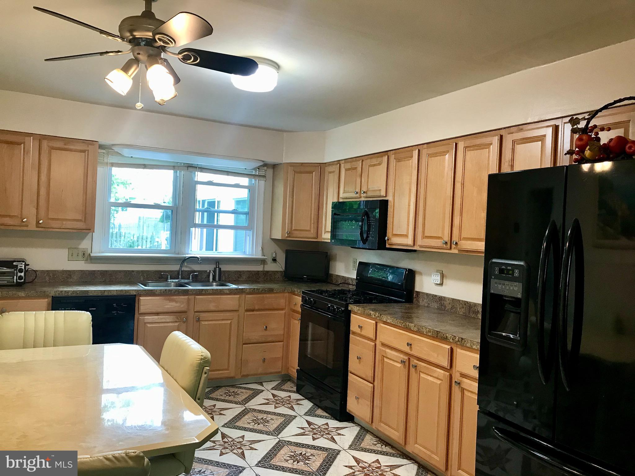 1005 Cedarbrook Road Cherry Hill, NJ 08034 - Photo 8 of 34