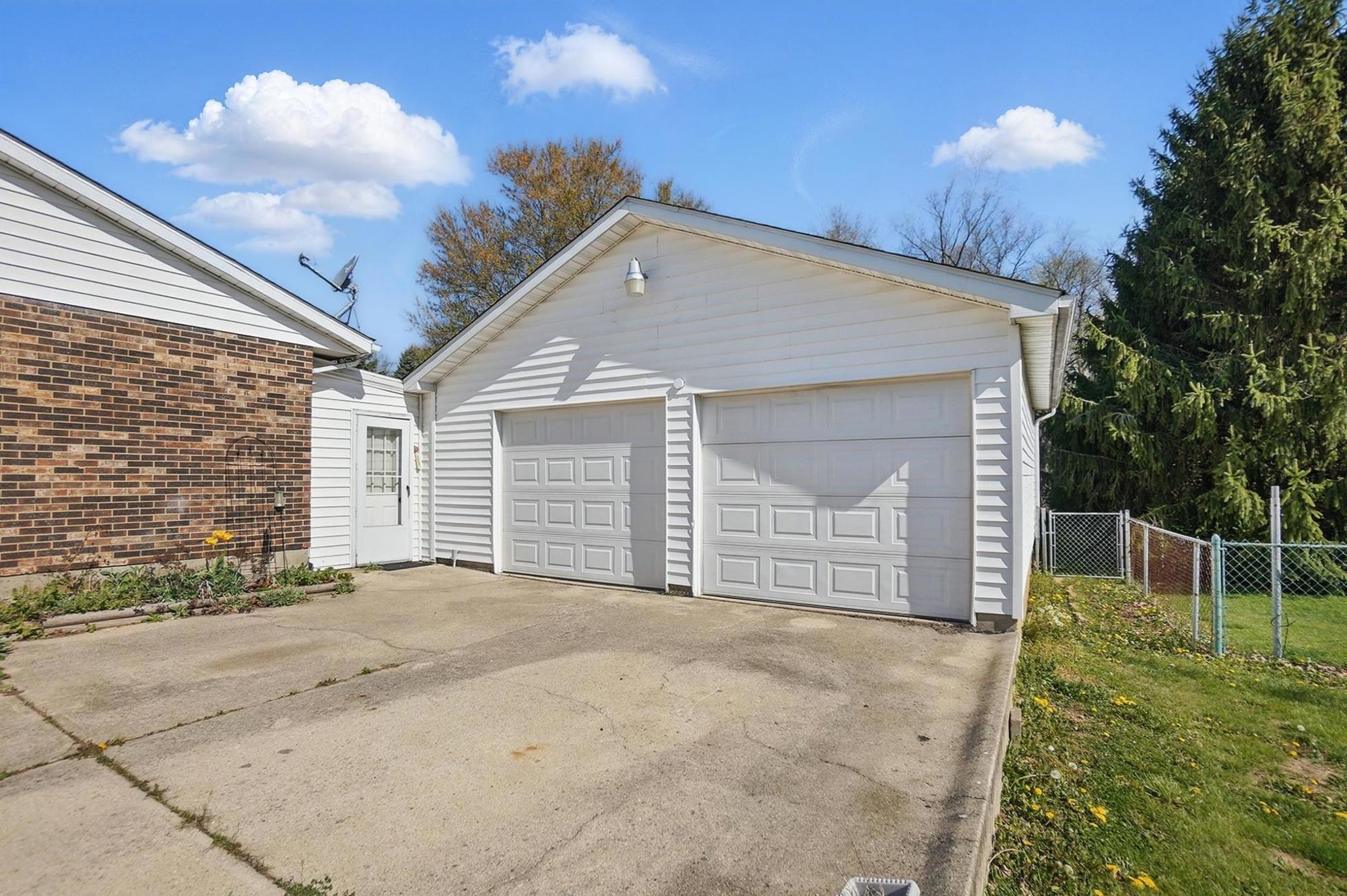 3210 Rhea Lane Springfield, OH 45502 - Photo 25 of 29