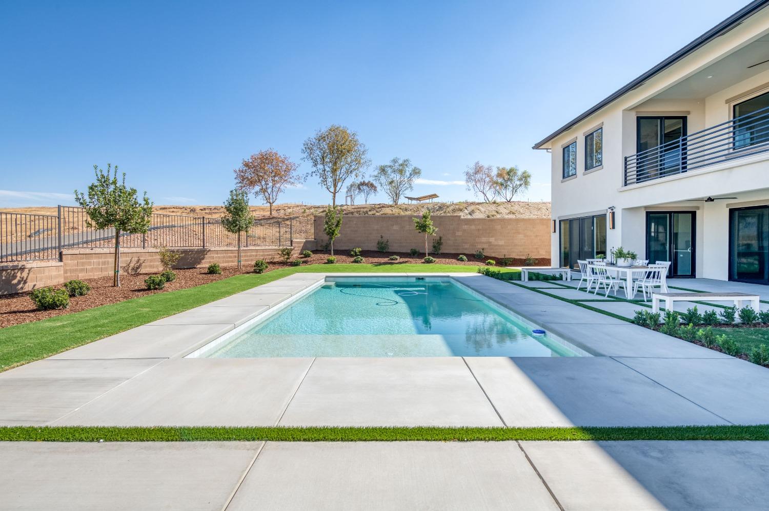 881 Terrace Place Madera, CA 93636 - Photo 50 of 85