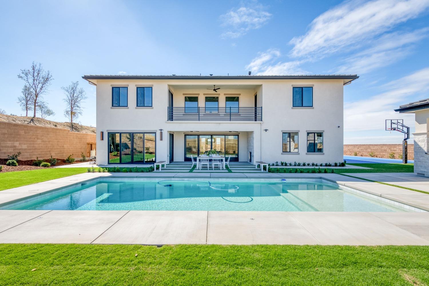 881 Terrace Place Madera, CA 93636 - Photo 56 of 85