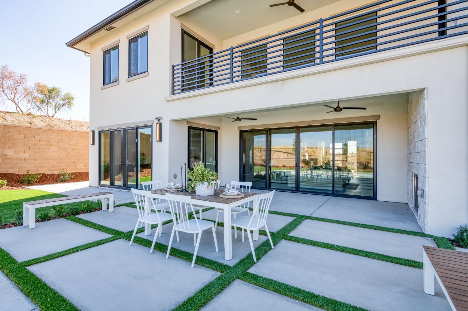 881 Terrace Place Madera, CA 93636 - Photo 57 of 85