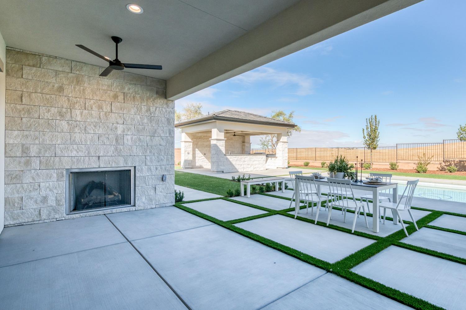 881 Terrace Place Madera, CA 93636 - Photo 58 of 85