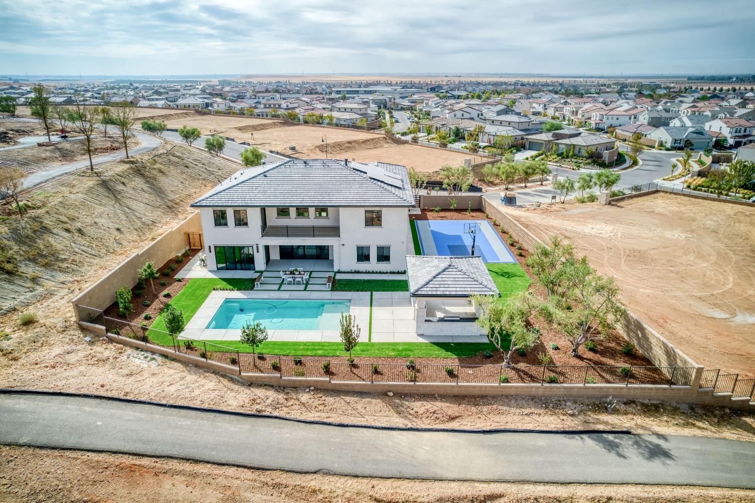 881 Terrace Place Madera, CA 93636 - Photo 76 of 85 an aerial view of multiple houses