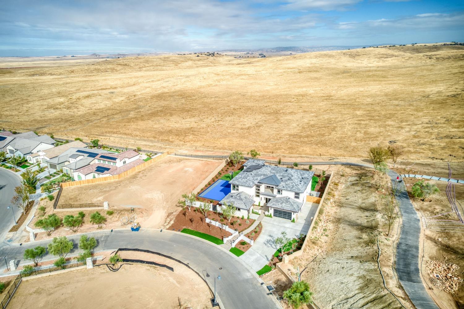 881 Terrace Place Madera, CA 93636 - Photo 79 of 85