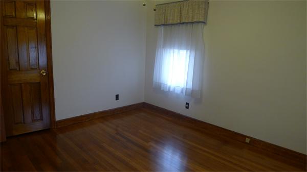42 Gillette Circle Springfield, MA 01118 - Photo 16 of 27 Gallery Image 16