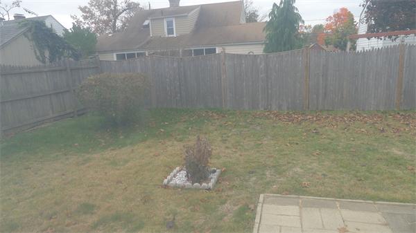 42 Gillette Circle Springfield, MA 01118 - Photo 22 of 27 Gallery Image 22