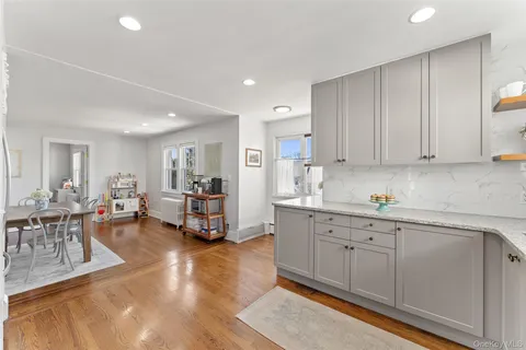 $1,300,000 | 9 Rutgers Place, Scarsdale, NY 10583