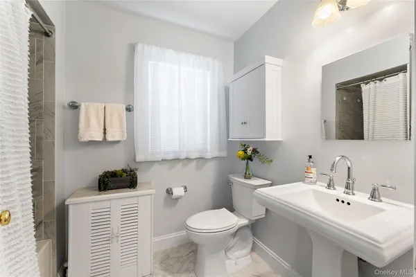 $1,300,000 | 9 Rutgers Place, Scarsdale, NY 10583