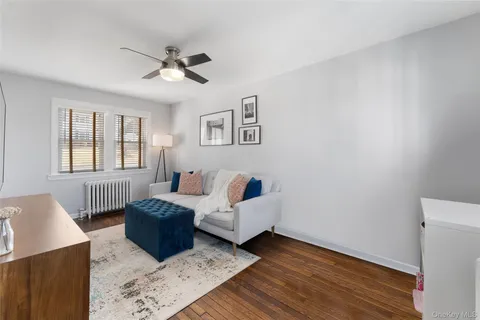 $1,300,000 | 9 Rutgers Place, Scarsdale, NY 10583