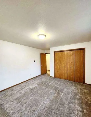 $1,200 | 1126 12th Street, Baraboo, WI 53913