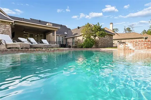 $632,900 | 216 Merion Circle, Madisonville, LA 70447