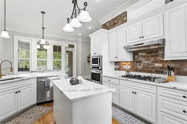 $632,900 | 216 Merion Circle, Madisonville, LA 70447