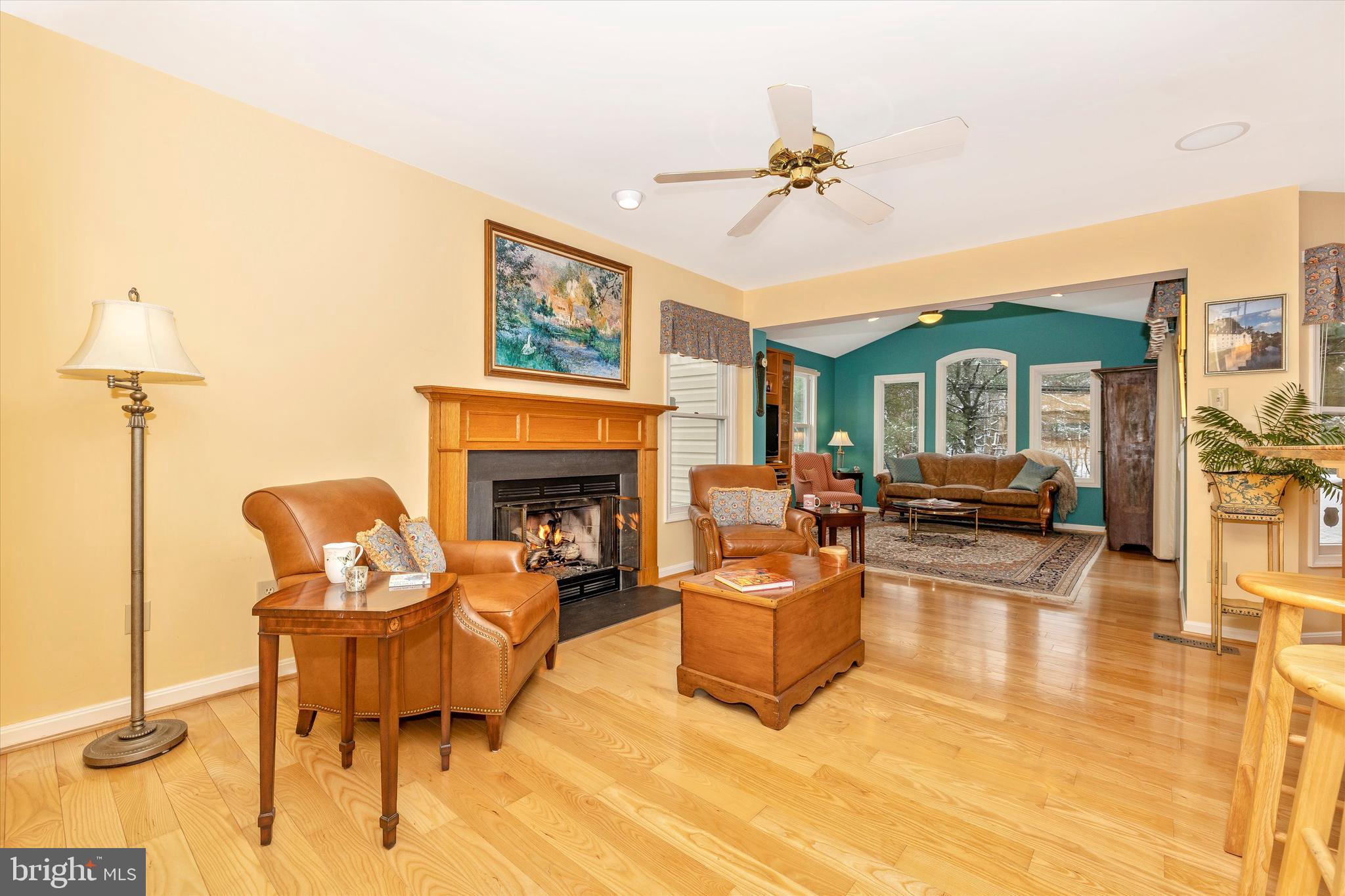 18920 Falling Star Road Germantown, MD 20874 - Photo 9 of 51 View of family room looking into addition
