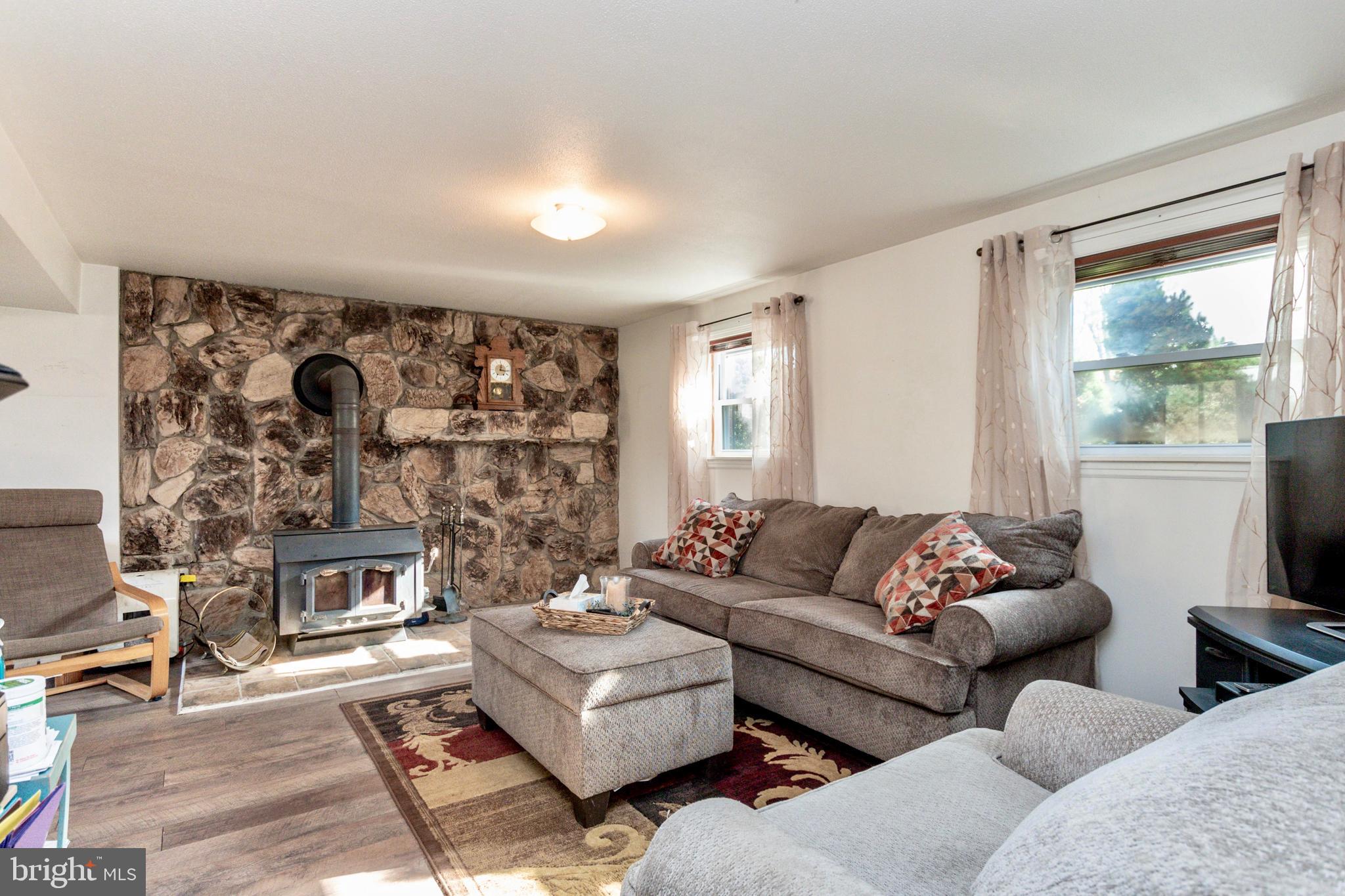 1005 Albemarle Road Sterling, VA 20164 - Photo 16 of 23 Gallery Image 16