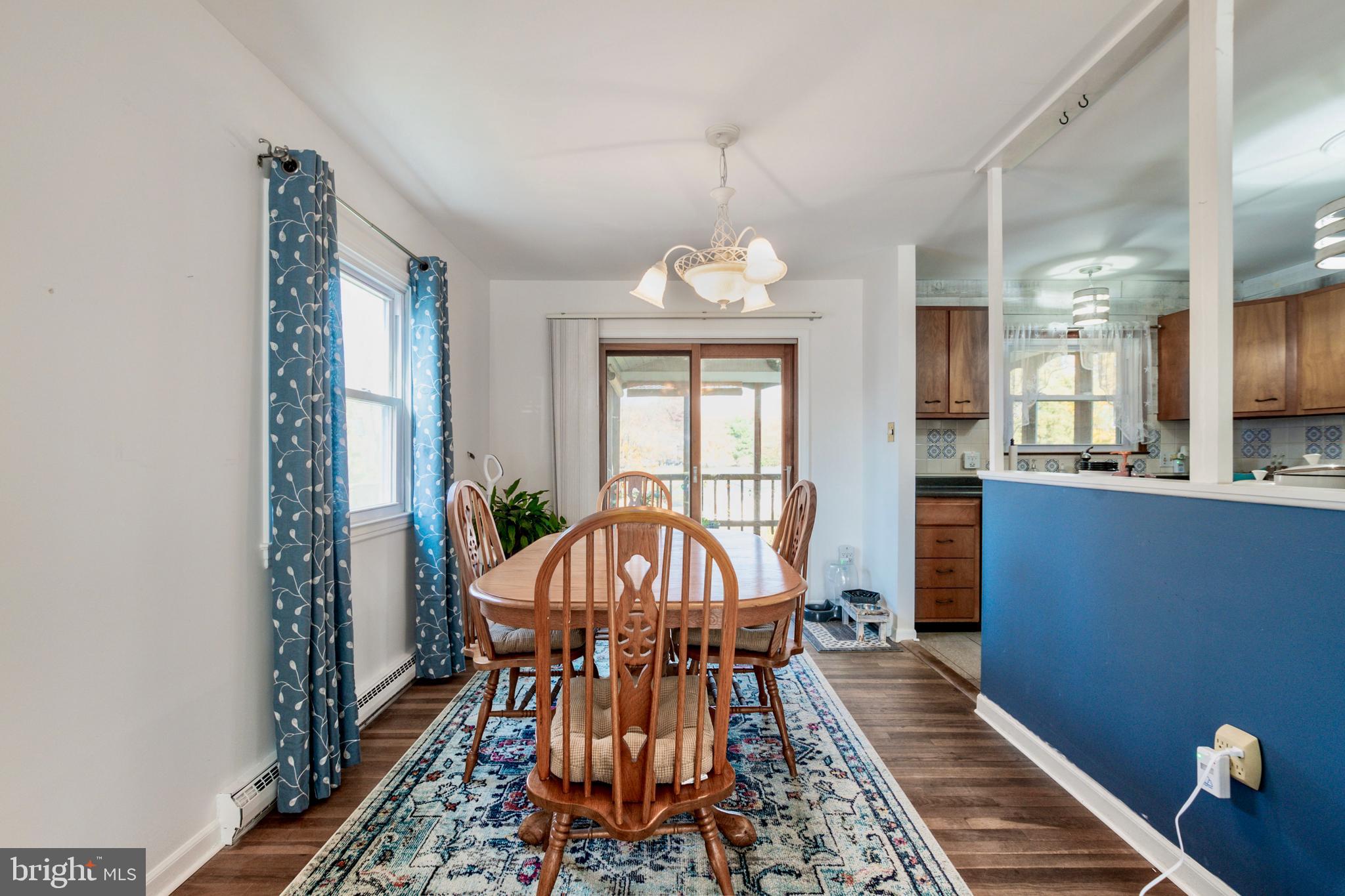 1005 Albemarle Road Sterling, VA 20164 - Photo 4 of 23 Gallery Image 4
