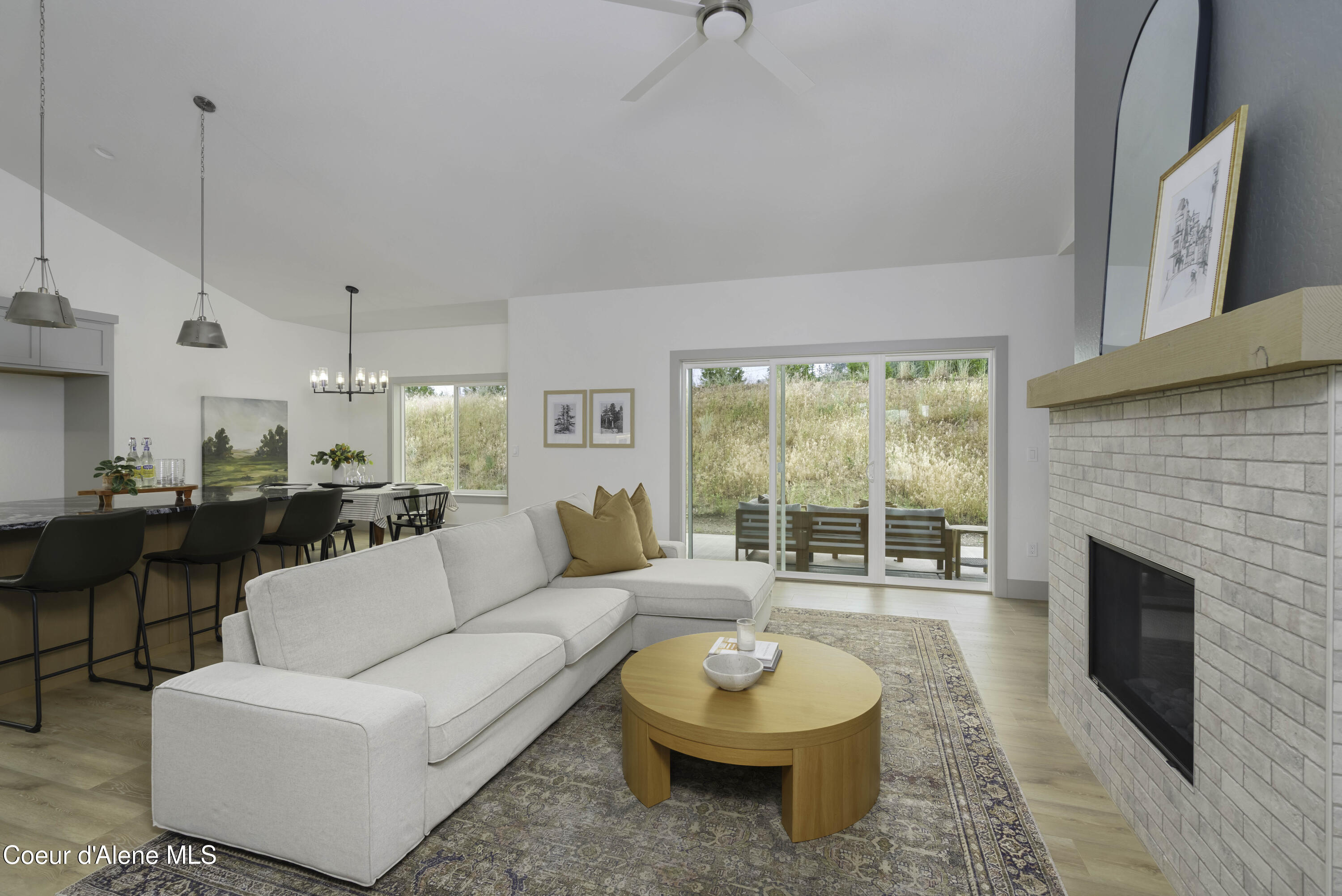 4550 East Savea Lane Post Falls, ID 83854 - Photo 8 of 30 4550ESaveaLn-12