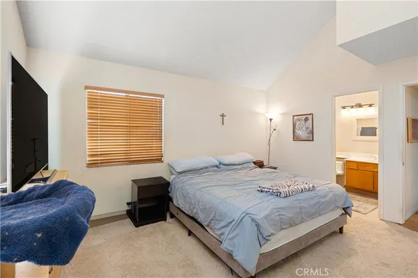 $630,000 | 25761 Le Parc, Unit 68, Lake Forest, CA 92630